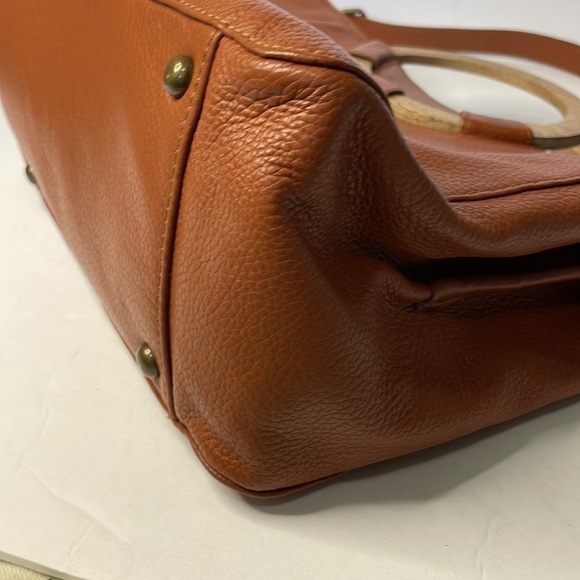 Rachel Roy Brown Whiskey Leather Bag With Wooden Handles and Crossbody Strap - Picture 15 of 15